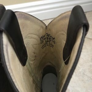 Old West western boots